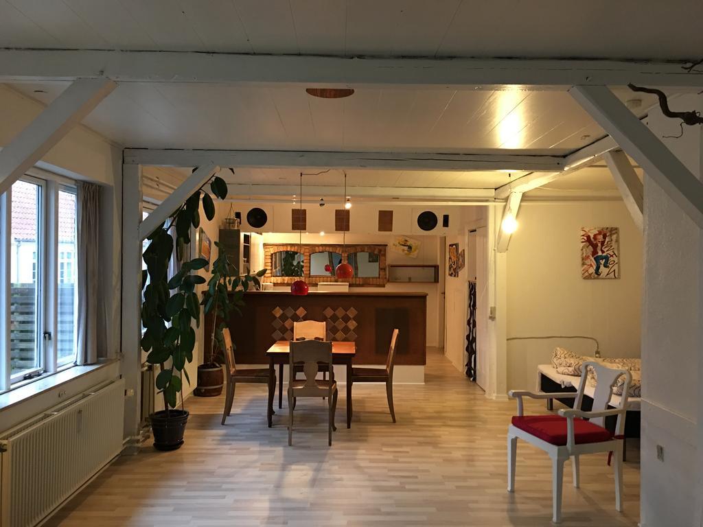 Studio Apartment In Højer Exteriör bild